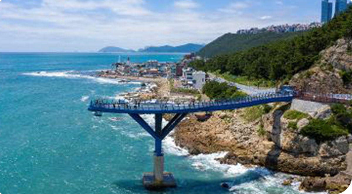 Cheongsapo Daritdol Skywalk and Pebble Beach